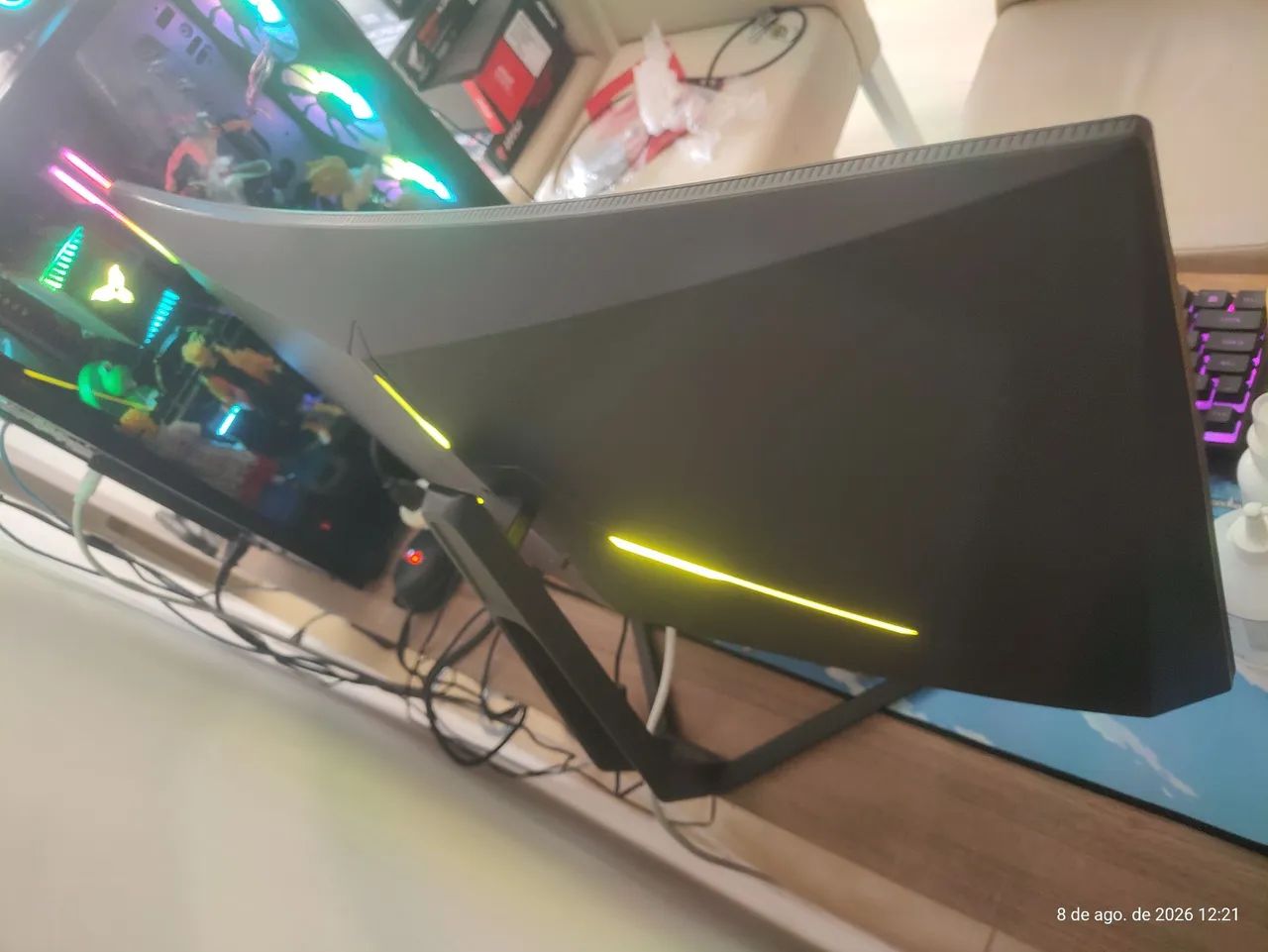Vendo Monitor Husky 27 polegadas, Curvo, 165 HZ Full HD, 1ms  - Foto 2