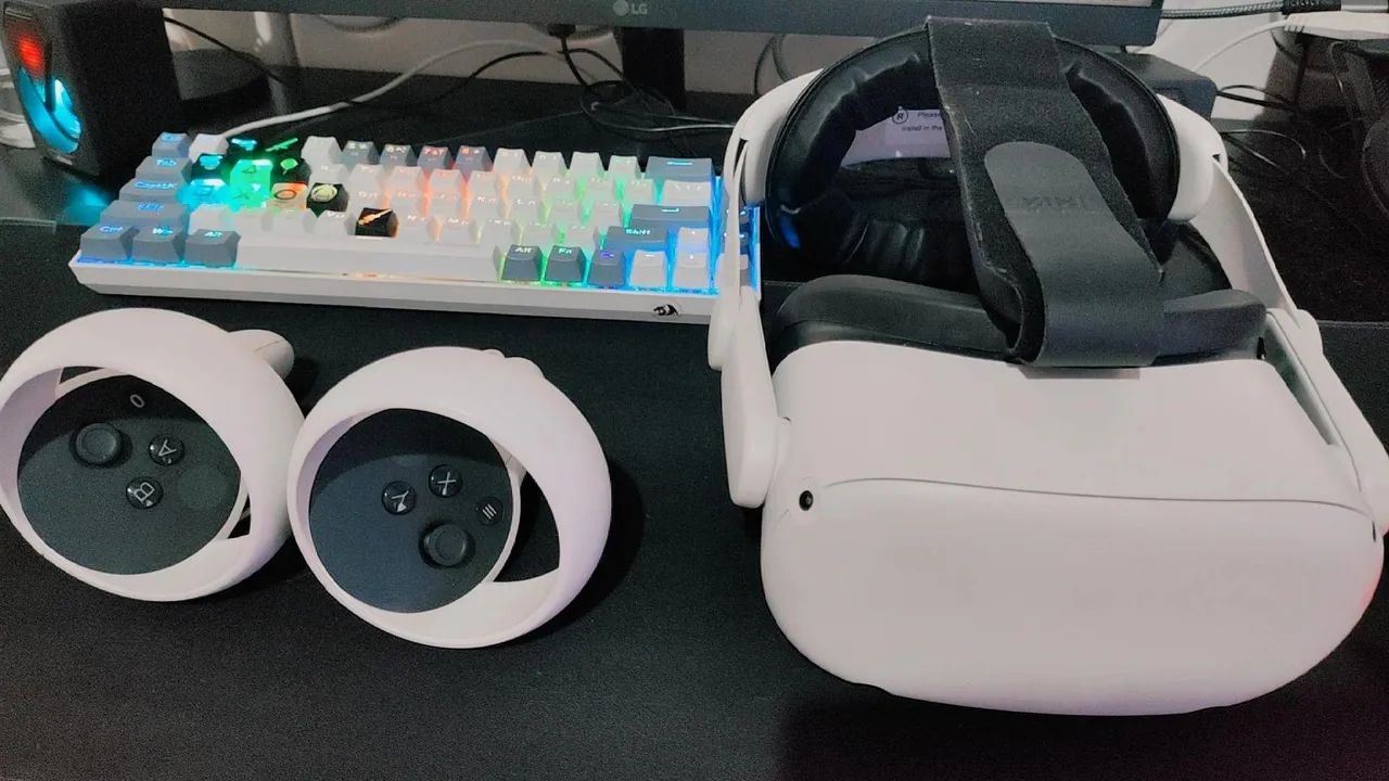 Quest 2 desbloqueado + streap kiwi + suporte quest - Consoles de