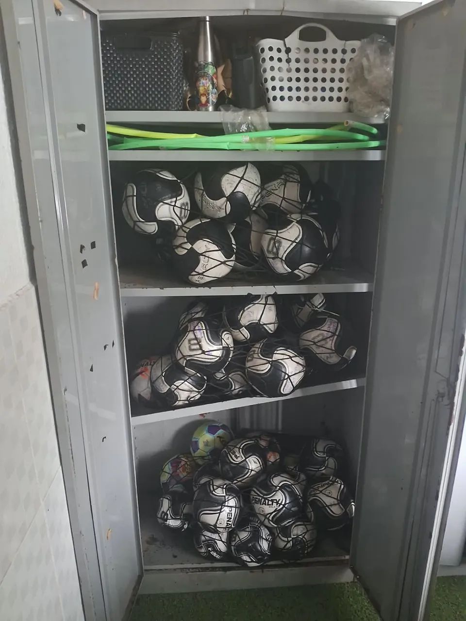 Armário Metálico Grande - Foto 3