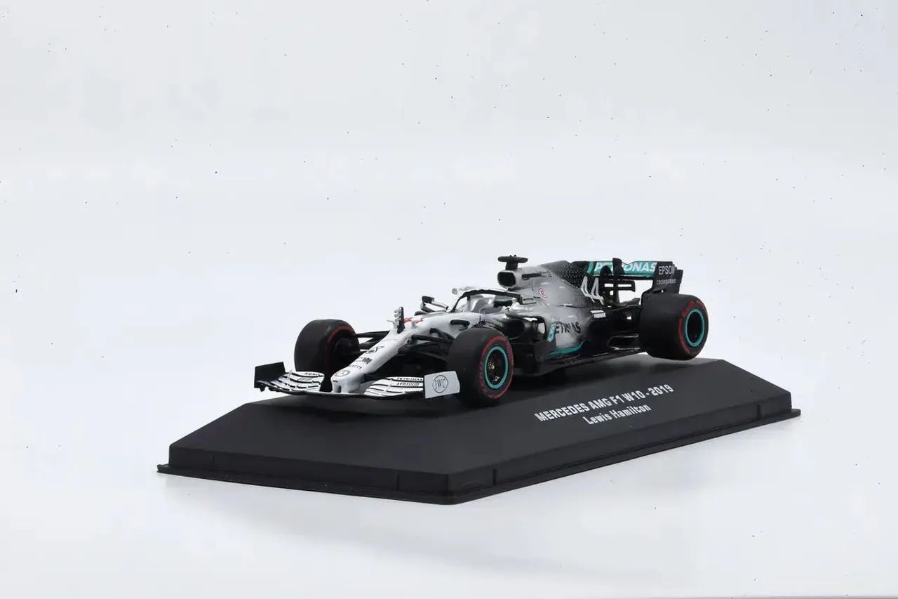 Miniatura Formula 1 Lewis Hamilton 2019 Mercedes