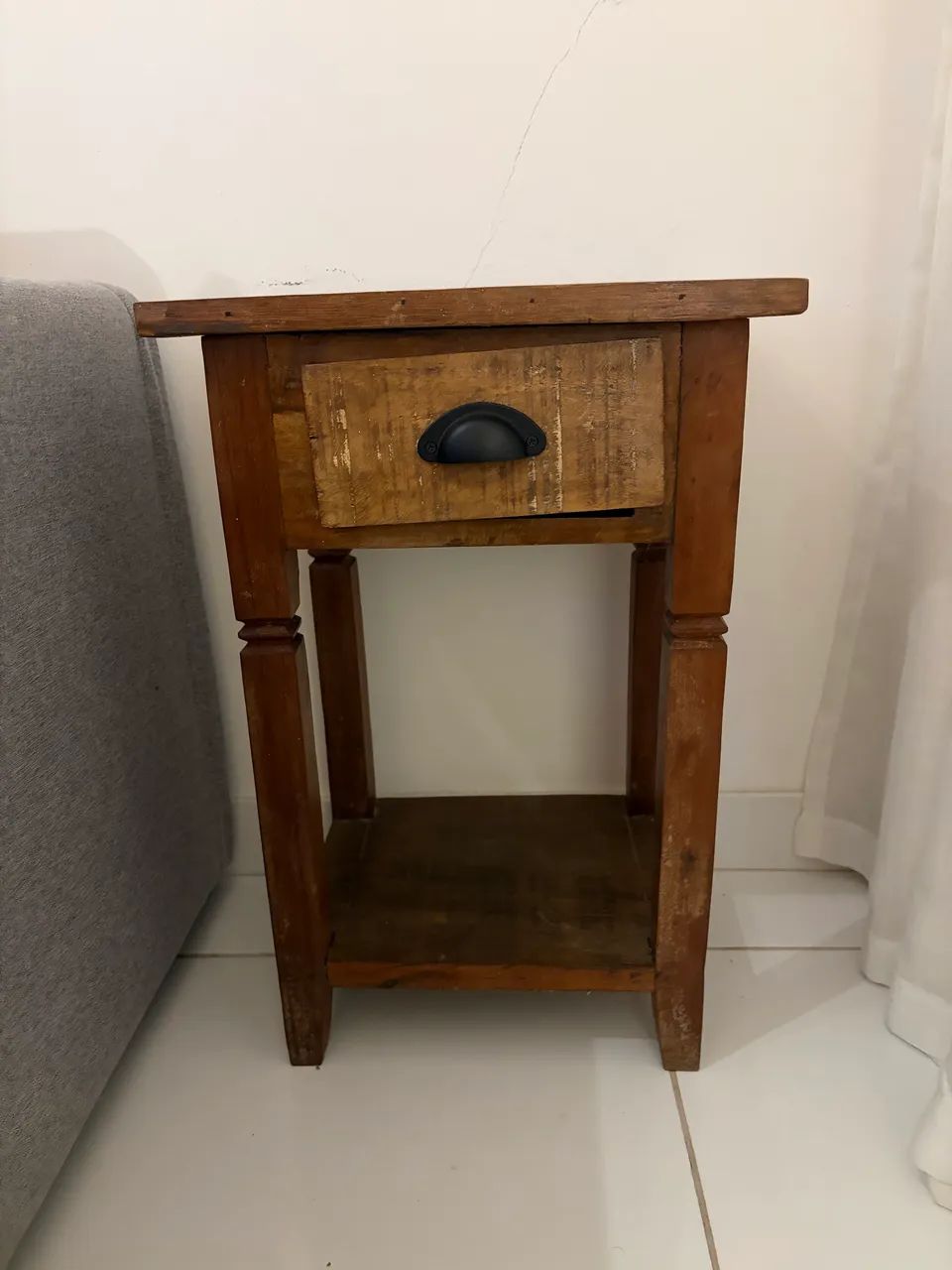 Mesa de Cabeceira Madeira Maciça  - Foto 4