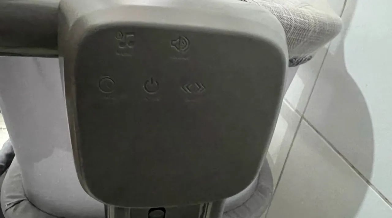 Berço Mastela com balanço automático e bluetooth  - Foto 2