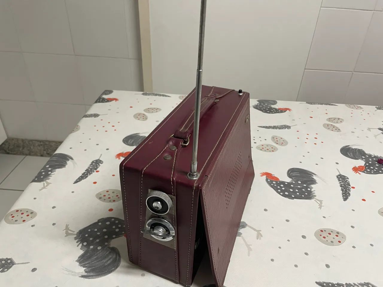 Rádio GE portátil  - Foto 4