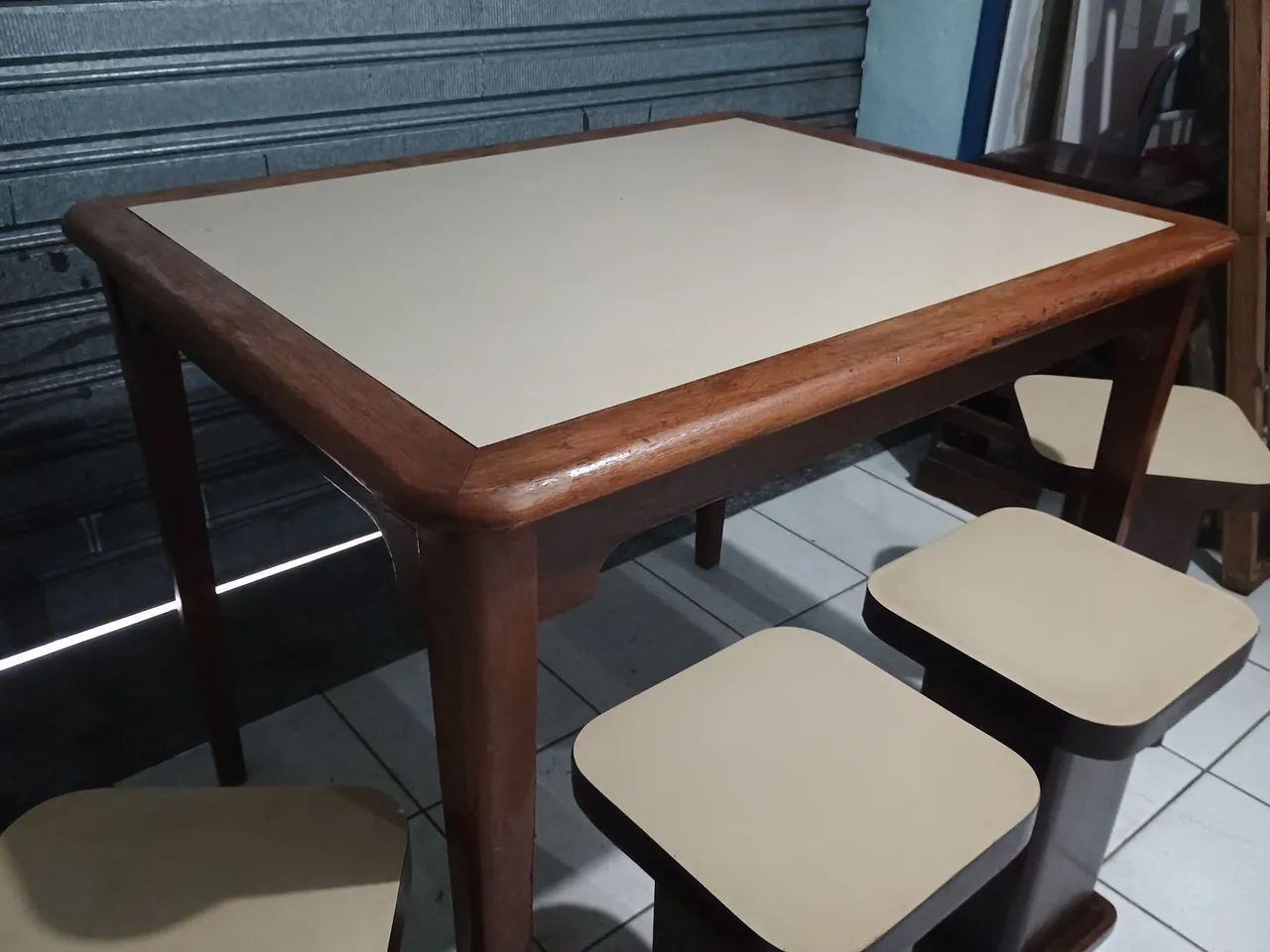 Mesa  - Foto 2