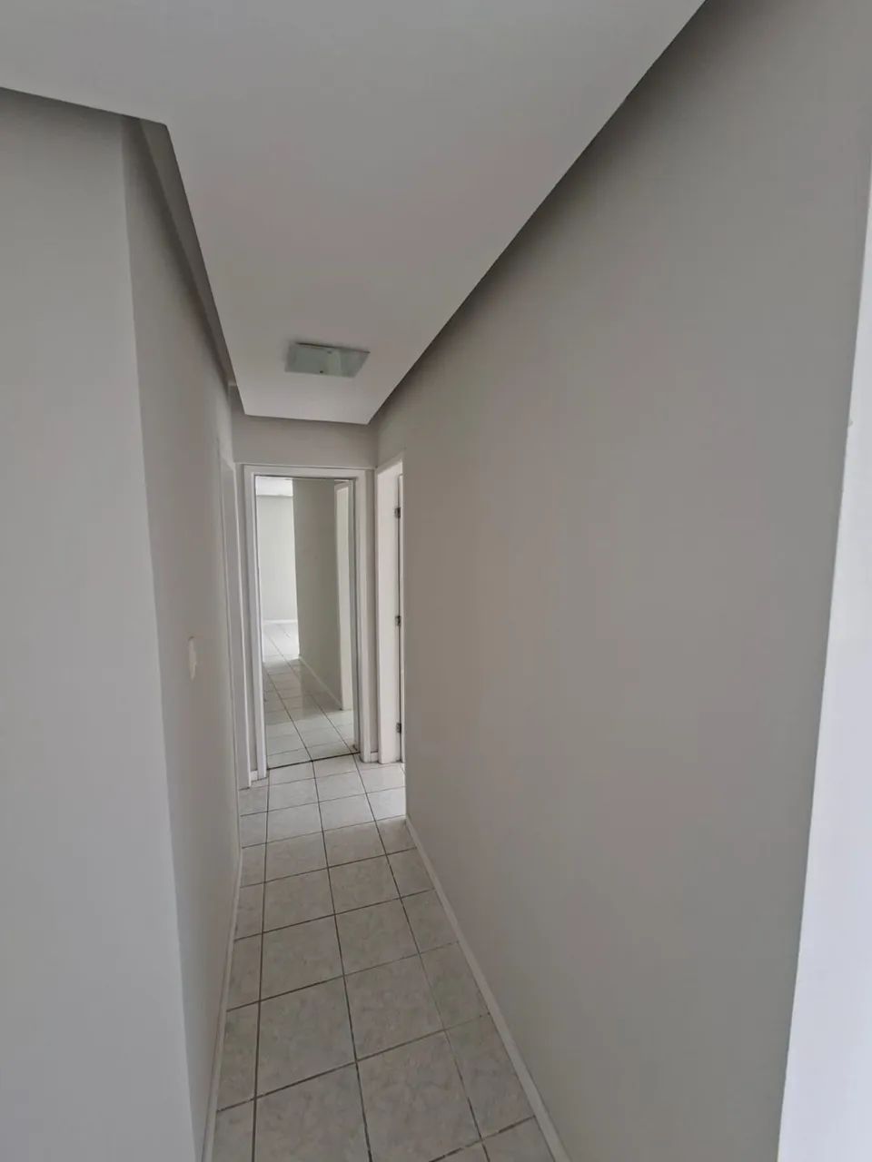 Apartamento com três quartos para alugar em Candeias. - Foto 3