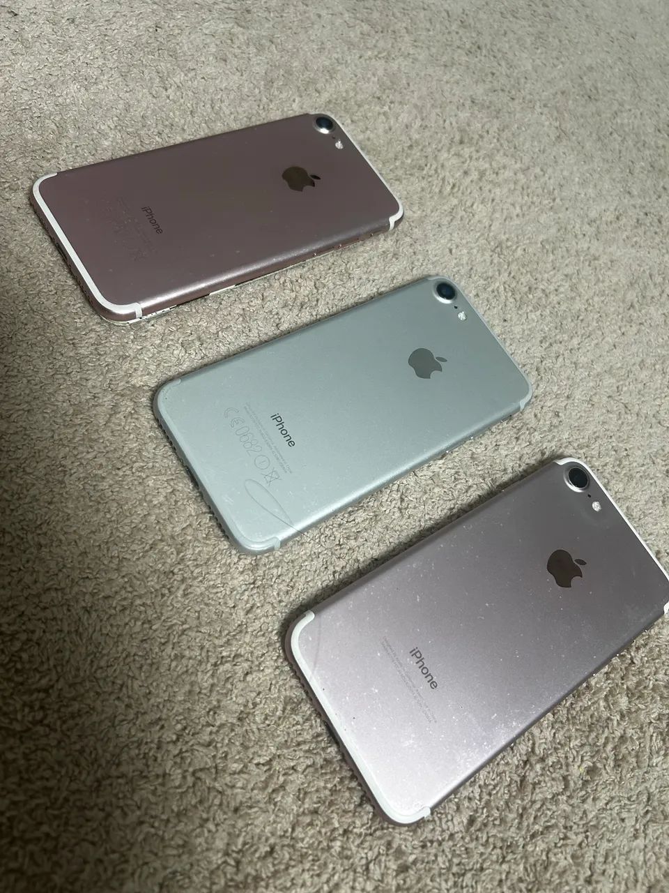 3 IPHONE 7 PARA RETIRADA DE PEÇAS 