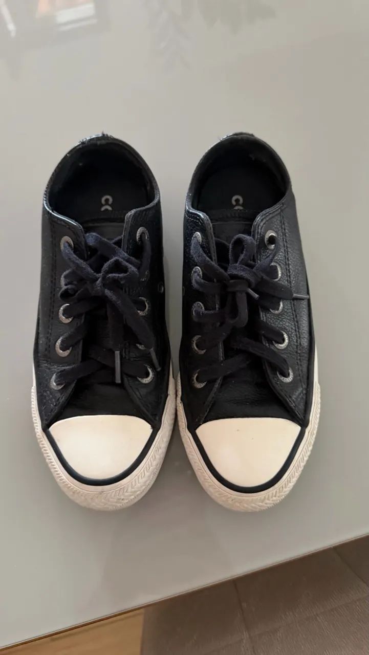 tênis de couro all star