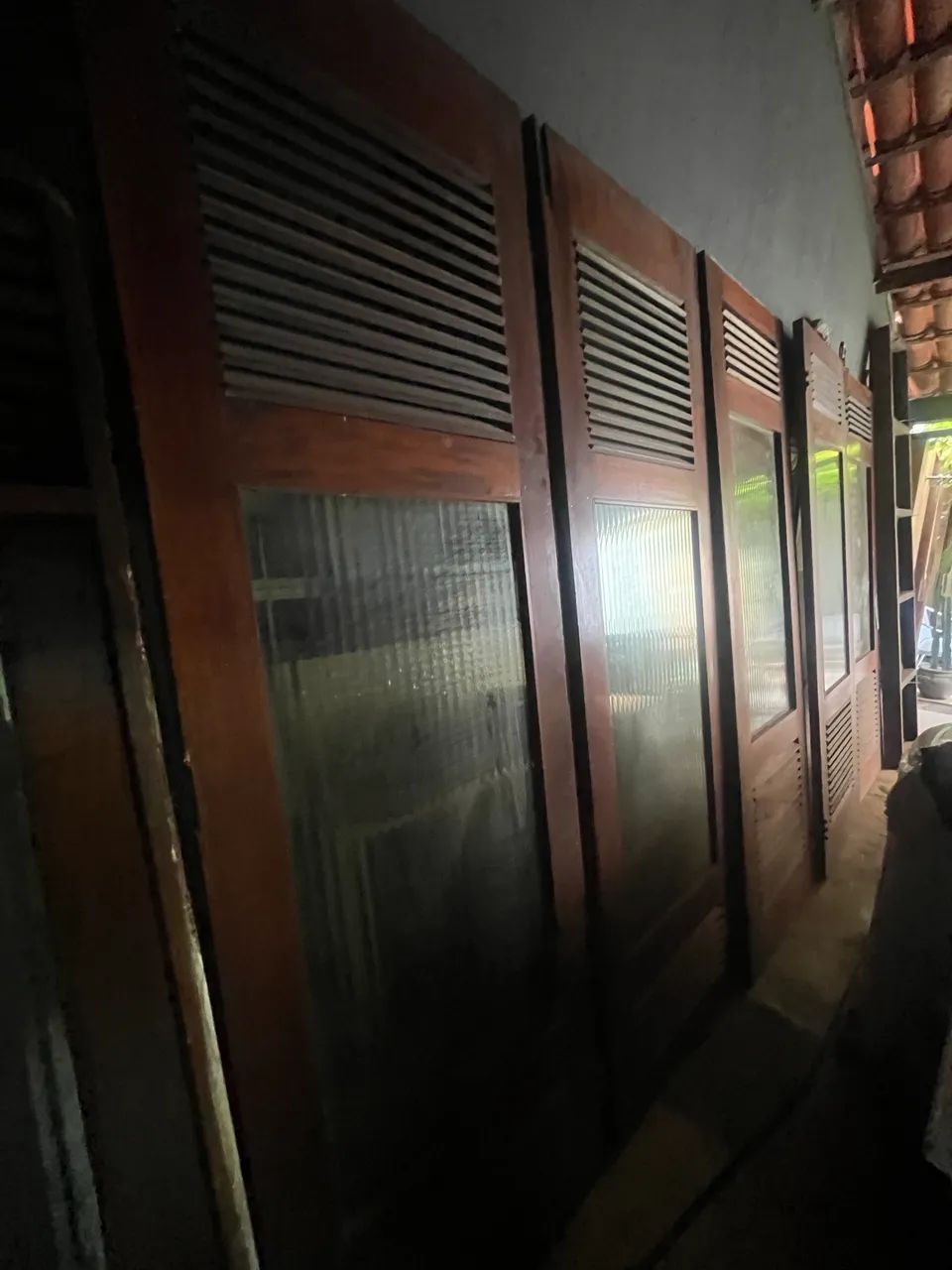 Portas e janelas de madeira  - Foto 3
