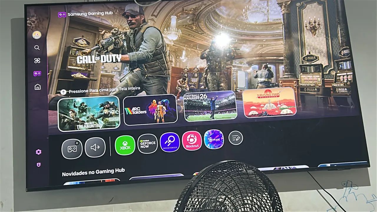 Vendo uma Tv 65 polegadas com Xbox - Foto 3