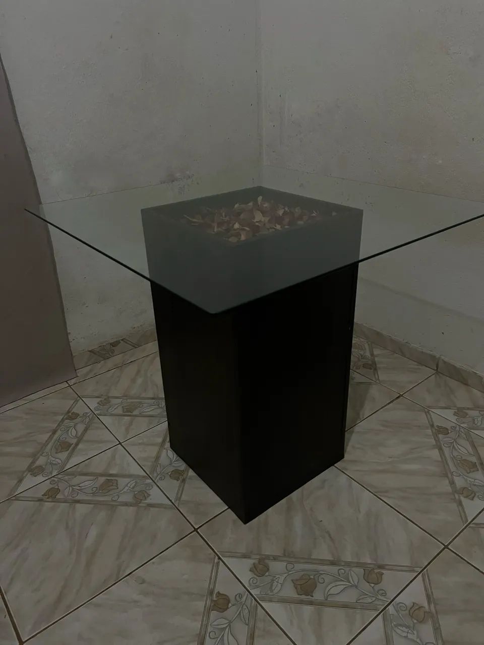 Mesa de Jantar Linda e Espaçosa - Oportunidade! - Foto 2