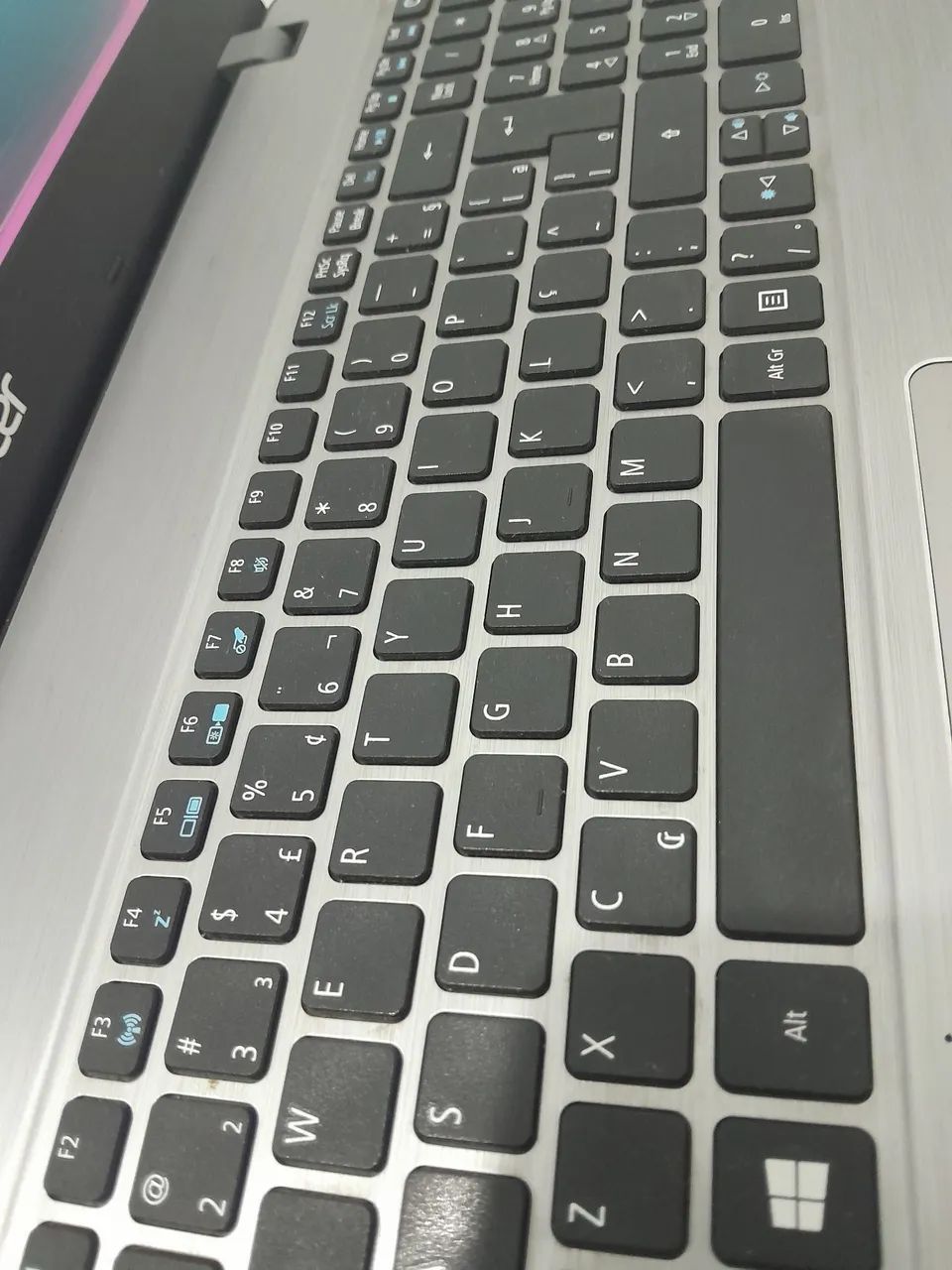 Notebook Acer Usado i5 7200u  - Foto 4