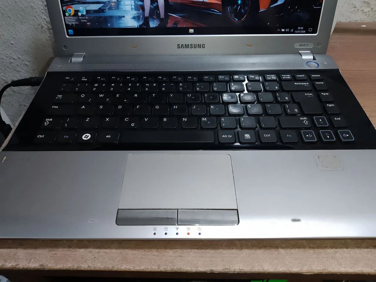 Notebook Samsung i3 ,ssd240,4gb ram, wi-fi,webcam ,HDMI pronto para o uso. - Foto 2