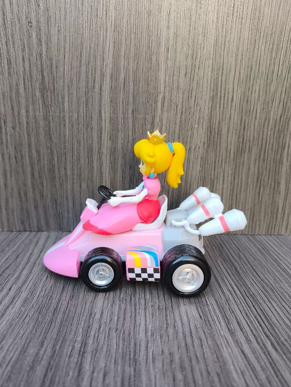 Princesa peach Miniatura Colecionável Mario Kart - Foto 3