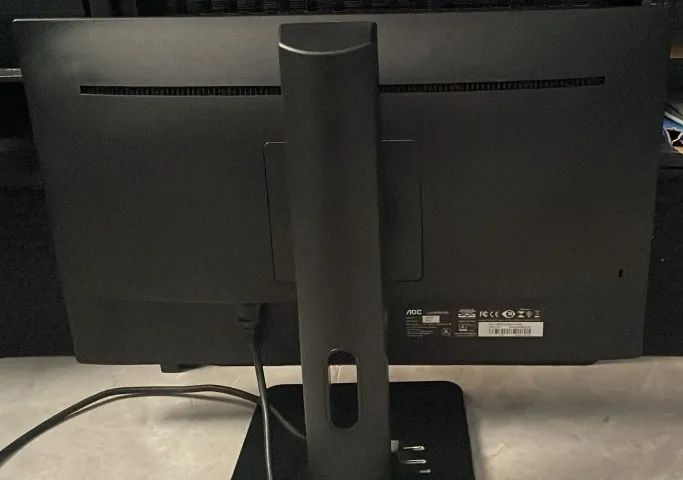Monitor AOC de 22" com ajuste de altura - Foto 2