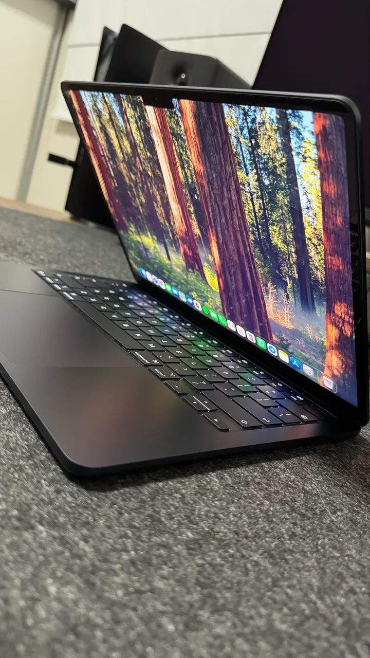 MacBook Air M5 512gb SSD e 16GB Ram 13,6 polegadas Midnight - Foto 3
