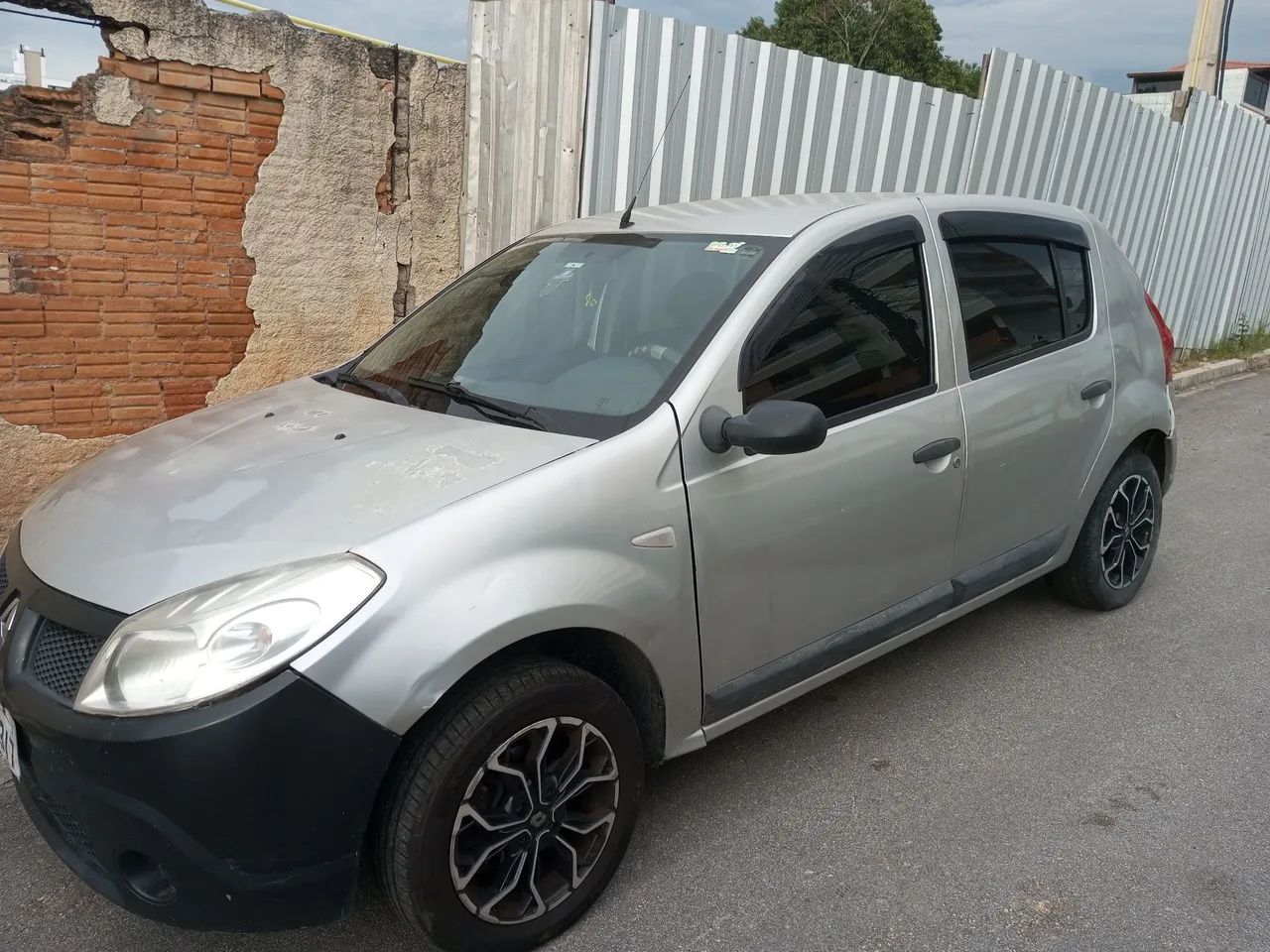 Renault Sandero Expression Hi-flex 1.6 8V 5P 2009 - Foto 2