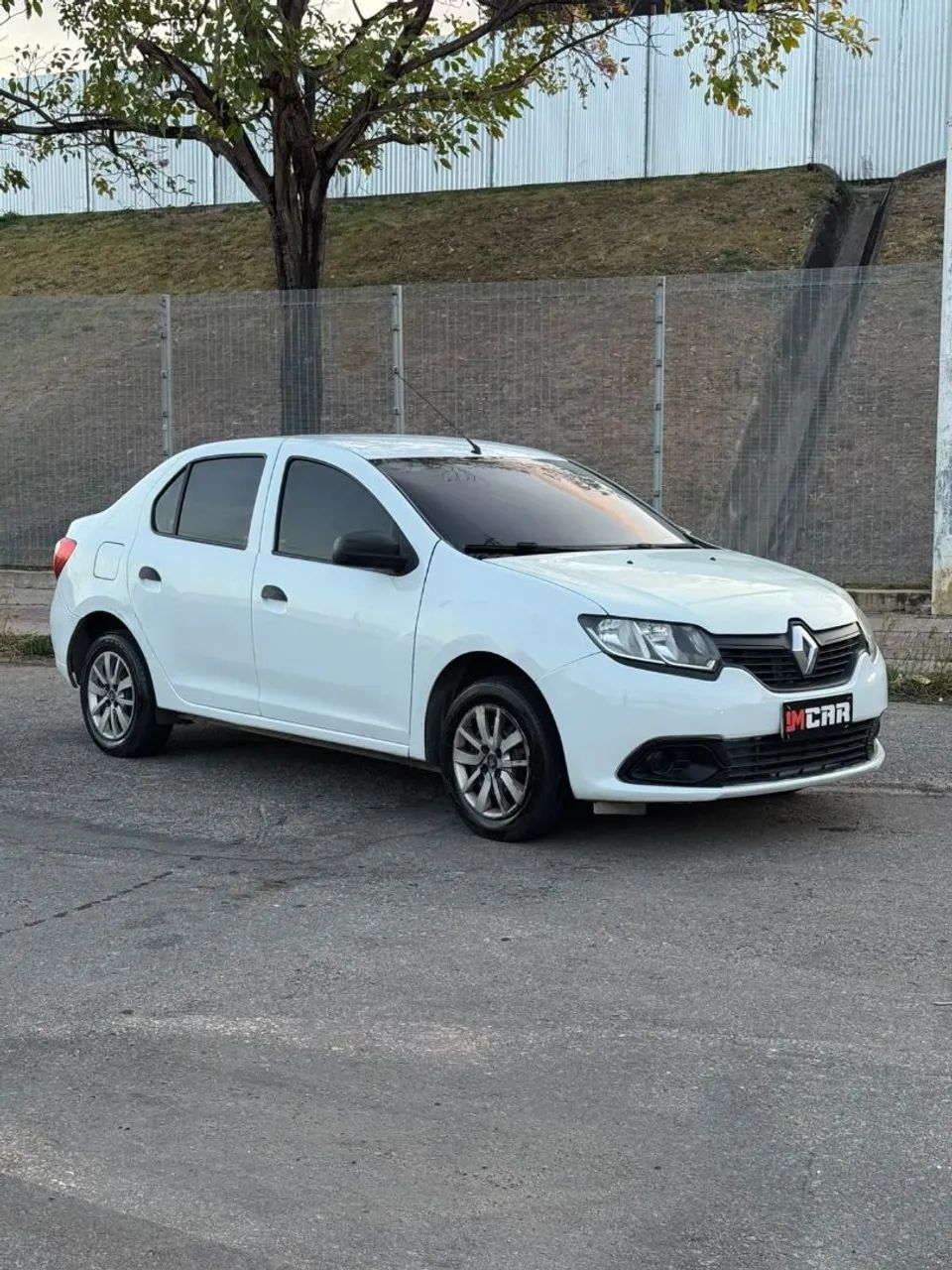 Renault Logan Authentique Flex 1.0 12V 4P 2018 - Foto 2