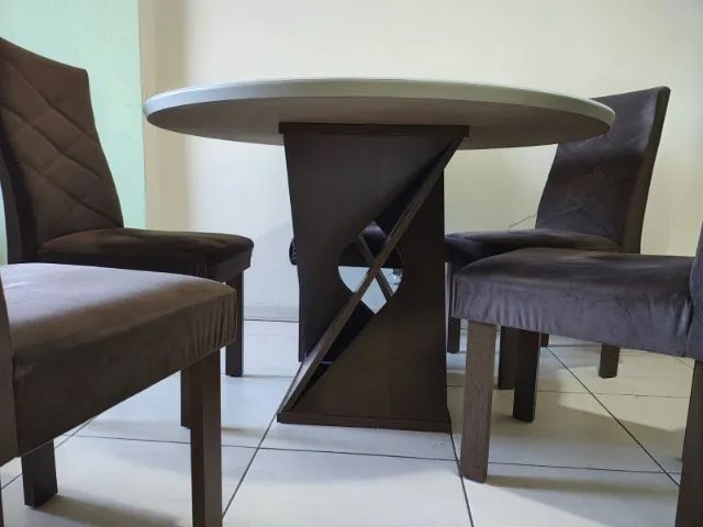Mesa com 5 cadeiras  - Foto 5