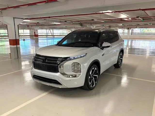 Mitsubishi Outlander 2026