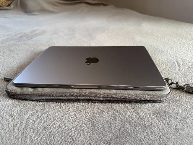 MacBook Air (M2, 2022) 8GB スペースグレー Macbook Air Apple 13.6