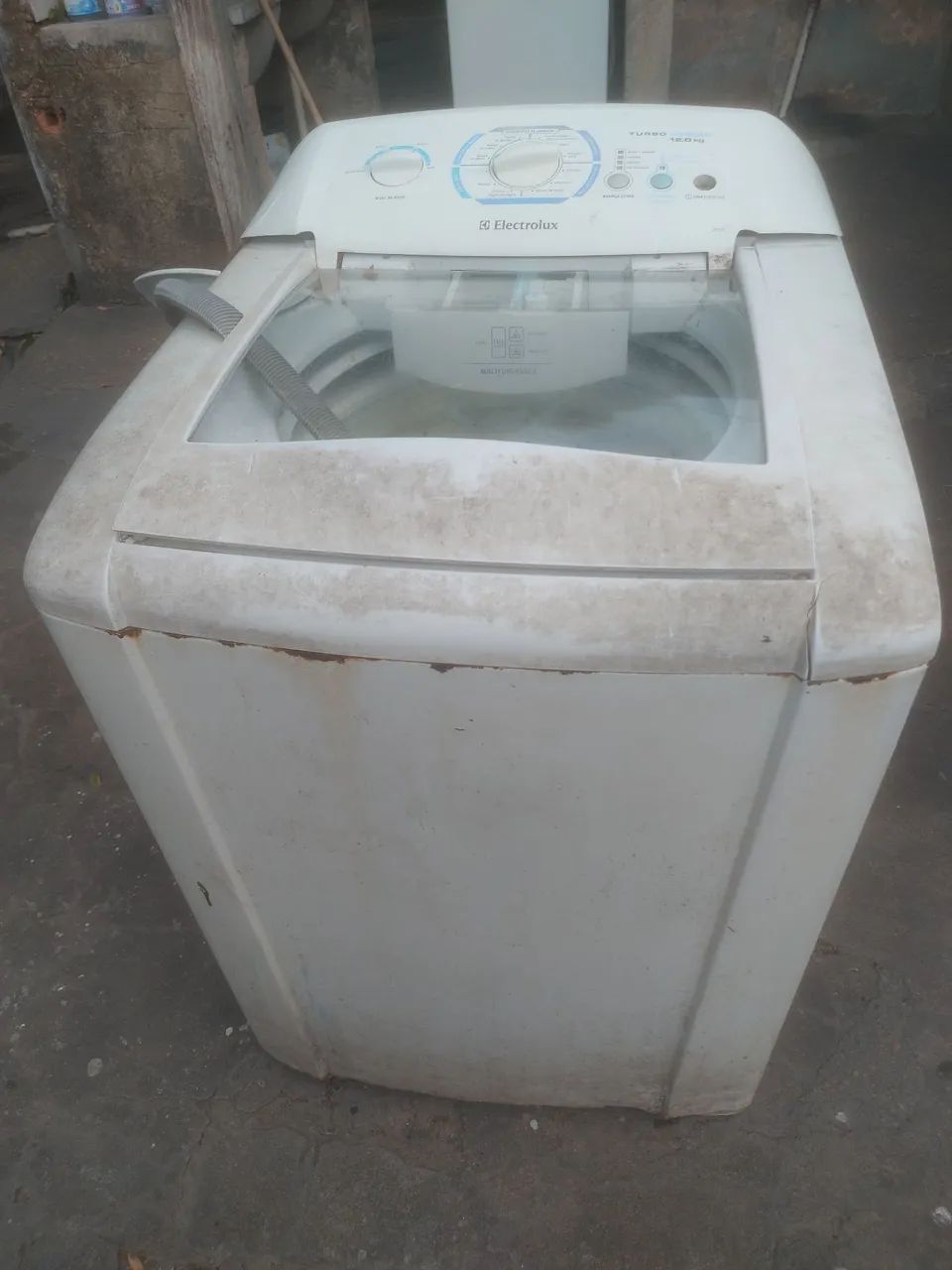 Maquina tiras peças