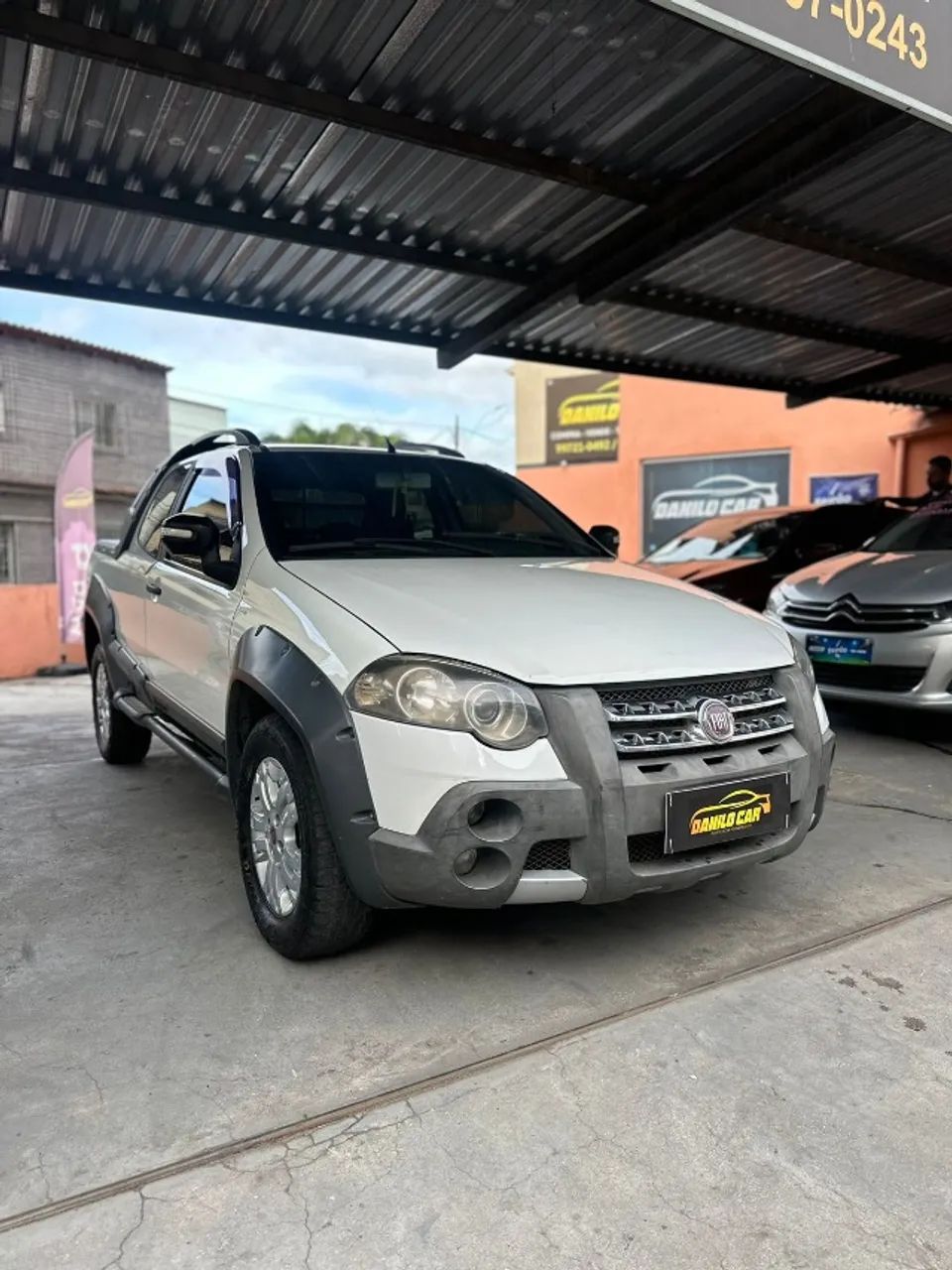 Fiat Strada Adv.1.8 16V Dualogic Flex CD 2012 - Foto 2