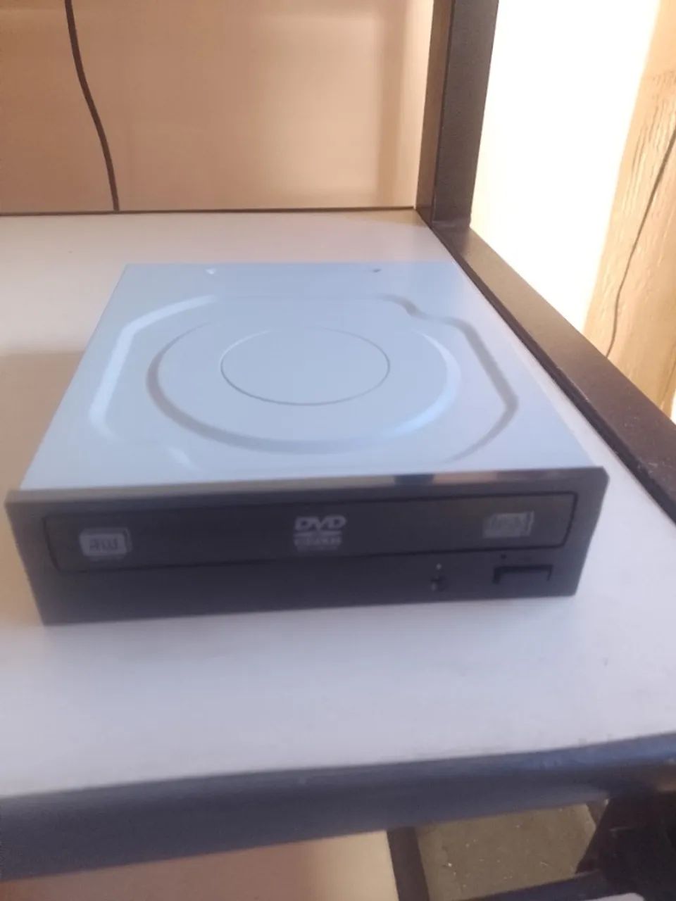 Leitor interno de CD/DVD SATA para desktop 