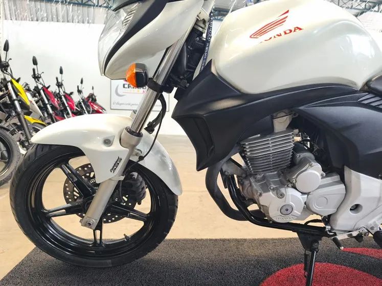 HONDA CB 300R ABS 2012 BRANCA - Foto 3