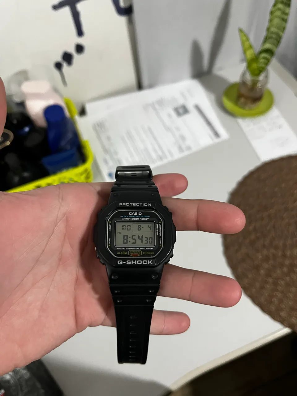 CASIO G-SHOCK DW-5600E-1V - Foto 4