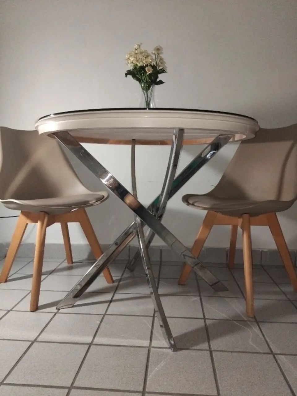 Mesa em aço inox e vidro - Foto 2