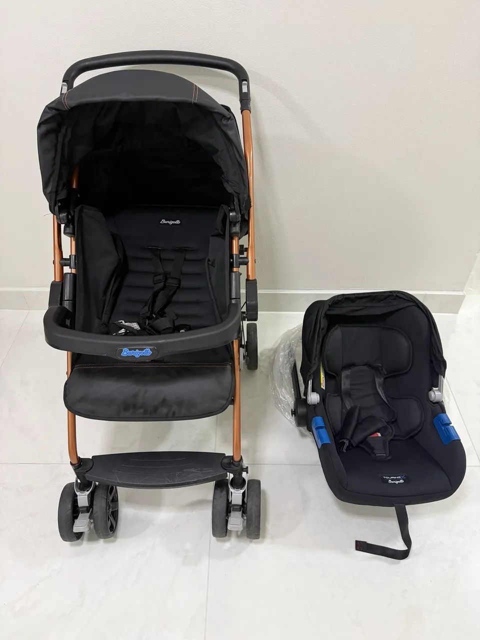 Carrinho de Bebê Burigotto Rio K + Bebê Conforto Touring X