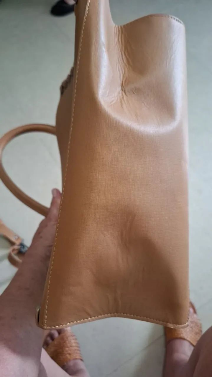 Bolsa média em couro NOVA - Foto 4