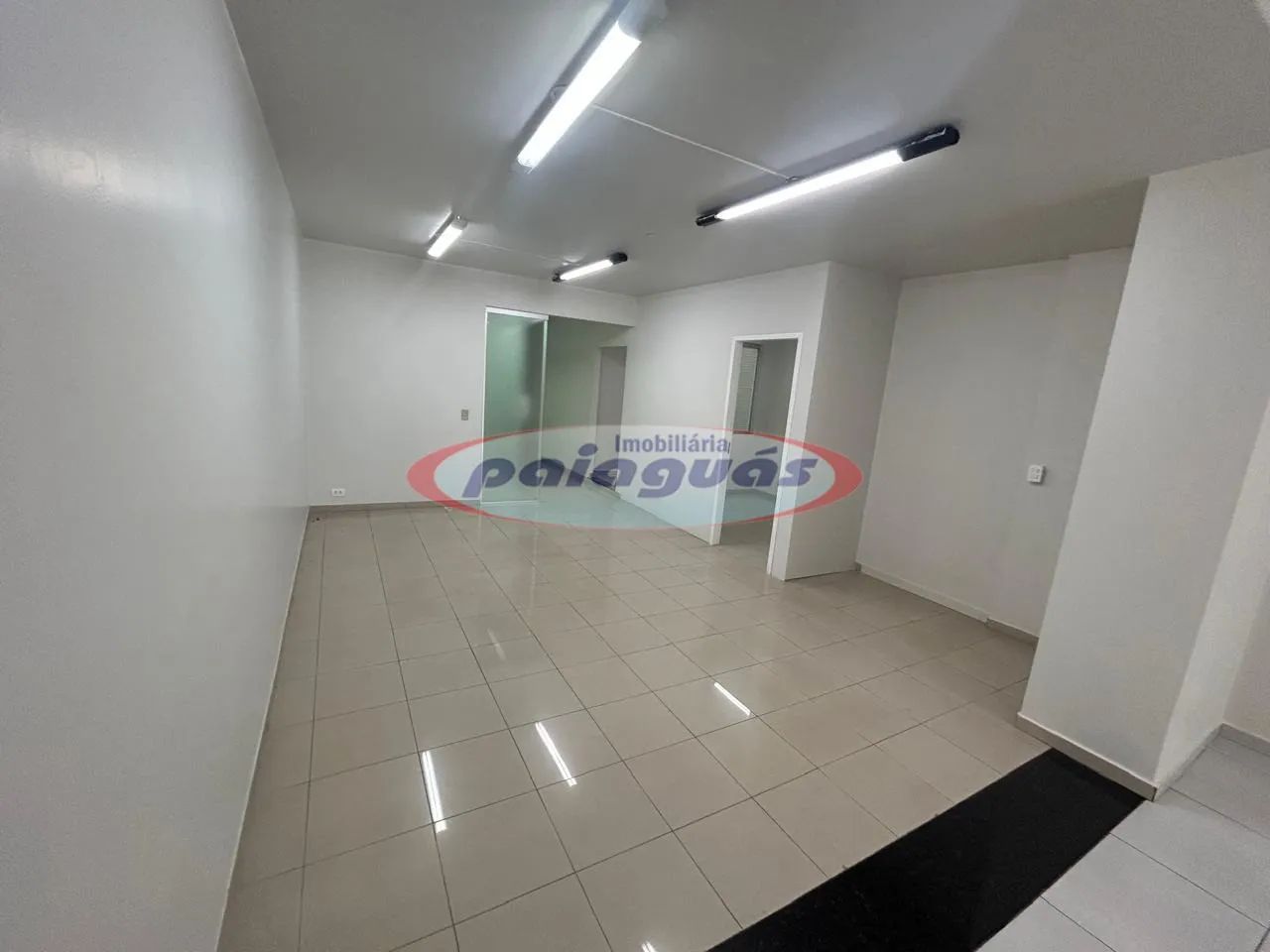 Salão para alugar no bairro Zona 08 - Maringá/PR - Foto 5