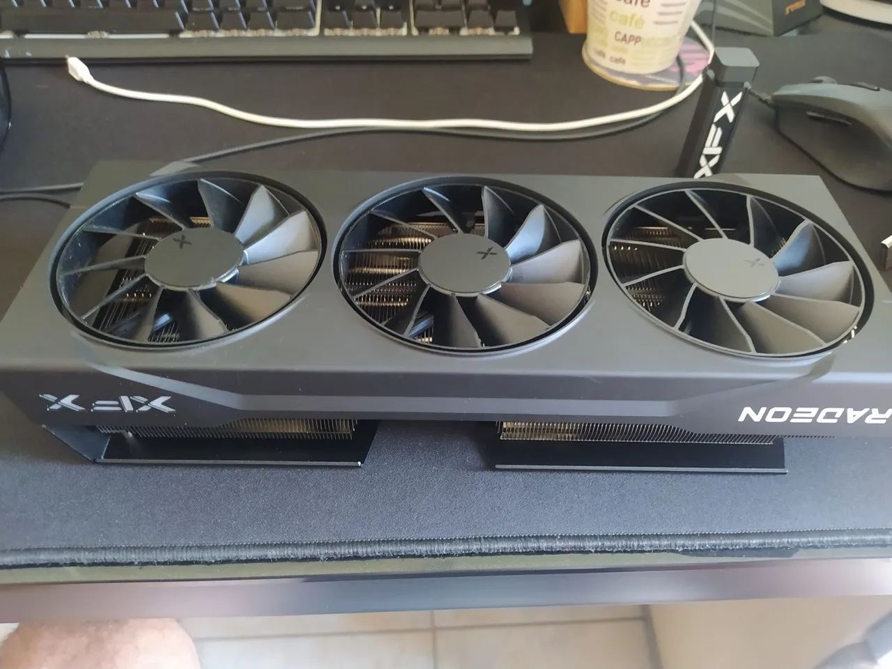 Placa de vídeo rx 9070xt xfx  - Foto 4