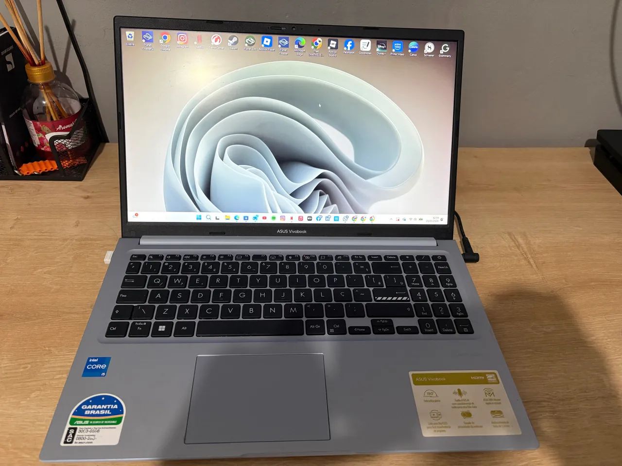 Notebook Asus VivoBook  - Foto 2