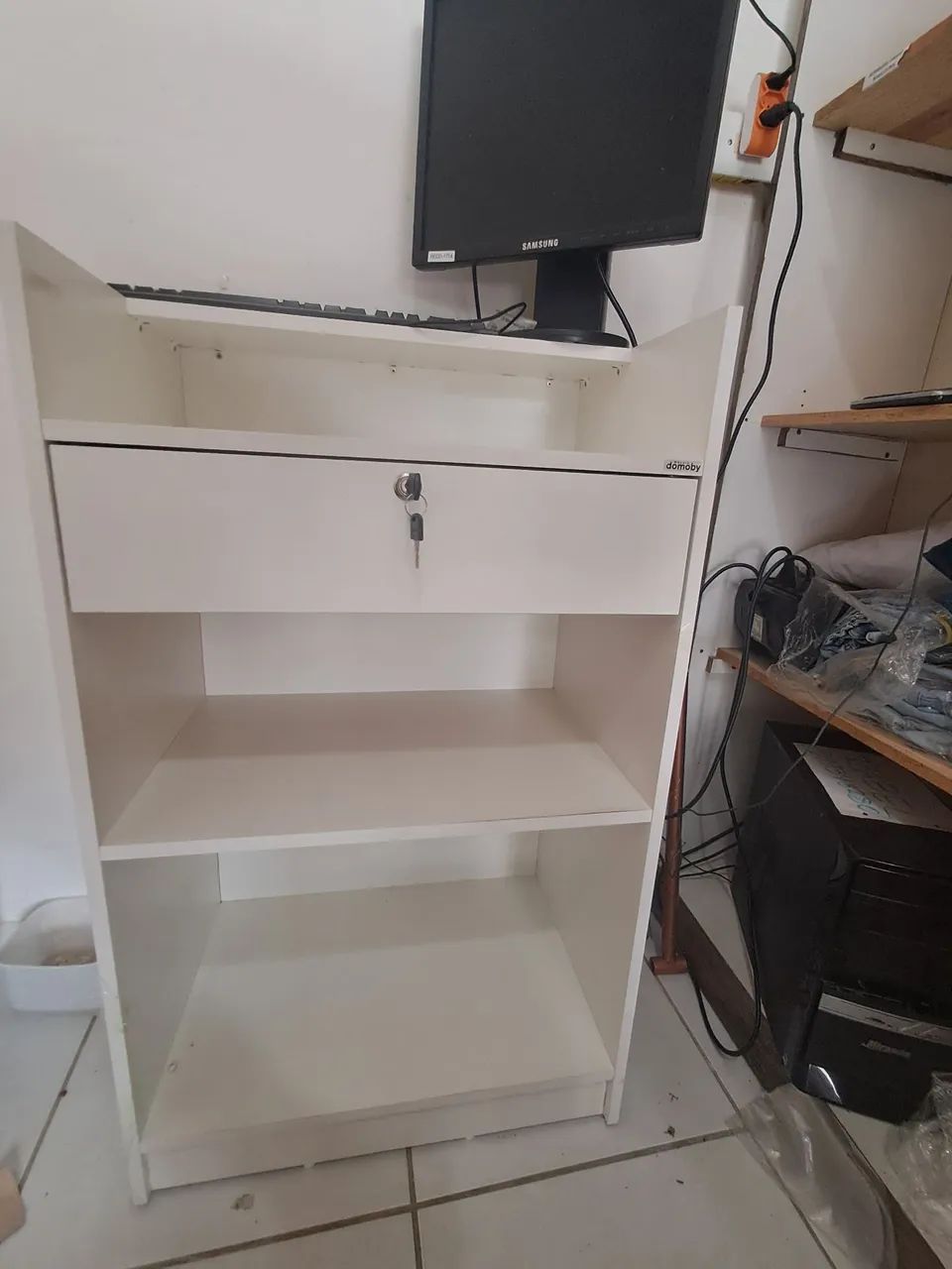Balcão para caixa pequeno. - Foto 5