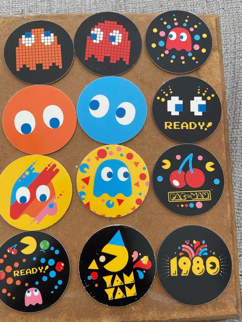 Coleção com 12 Tazos Pac Man Elma Chips - Foto 2