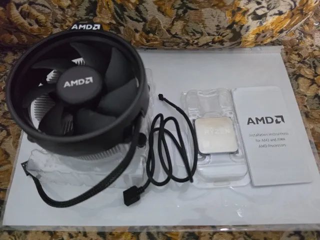 Processador AMD Ryzen 7 1700 (8 Núcleos) AM4 c/ Cooler original na caixa - Foto 3