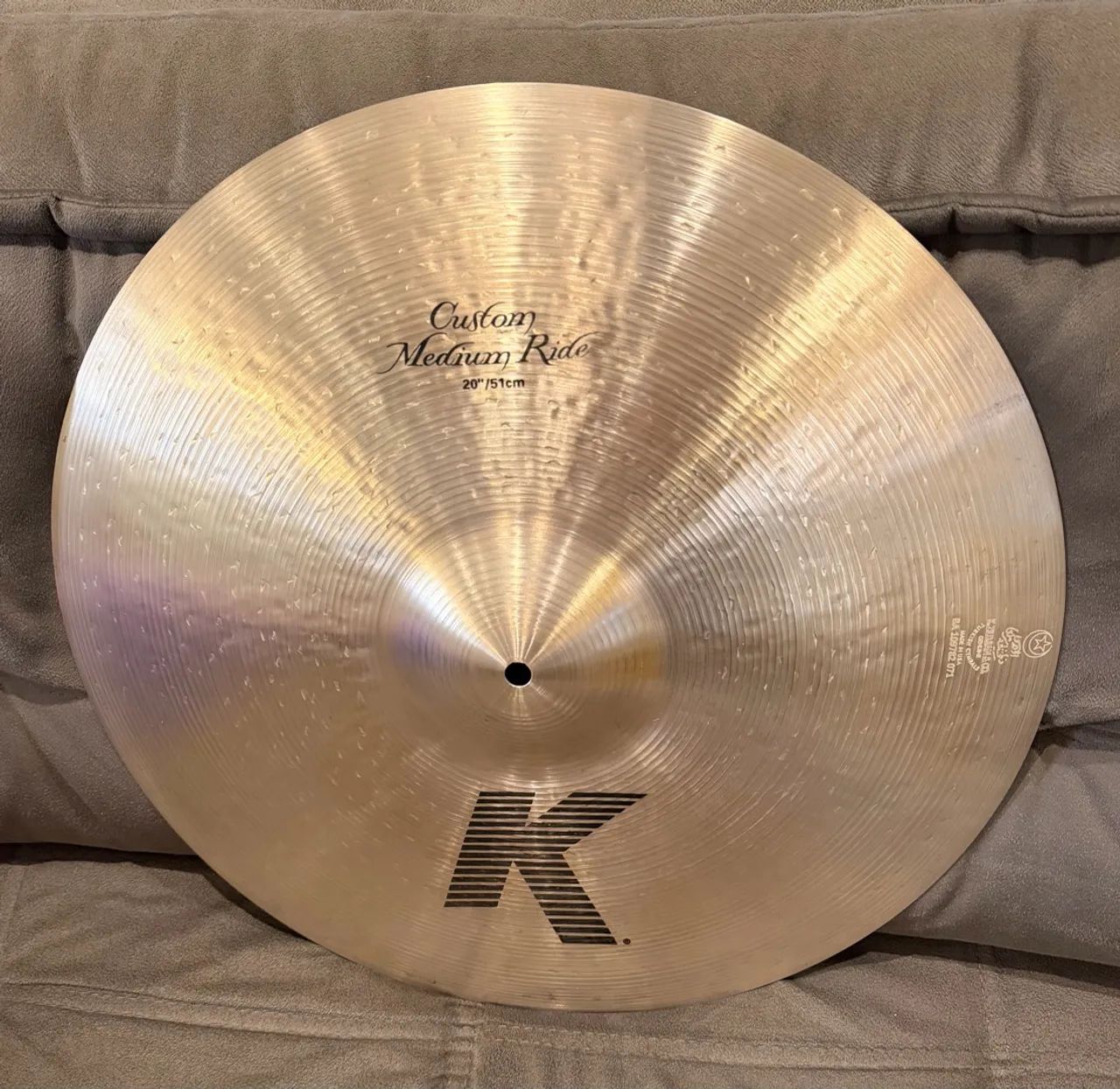 Prato de condução Zildjan K médium ride Custom de 20 polegadas  - Foto 2