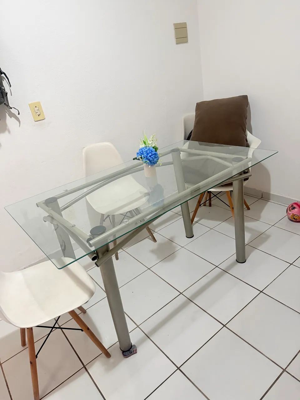 Mesa de vidro 6 cadeiras