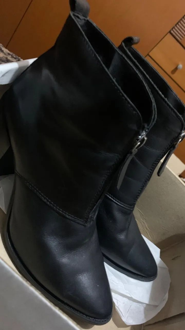 Bota em couro n 37