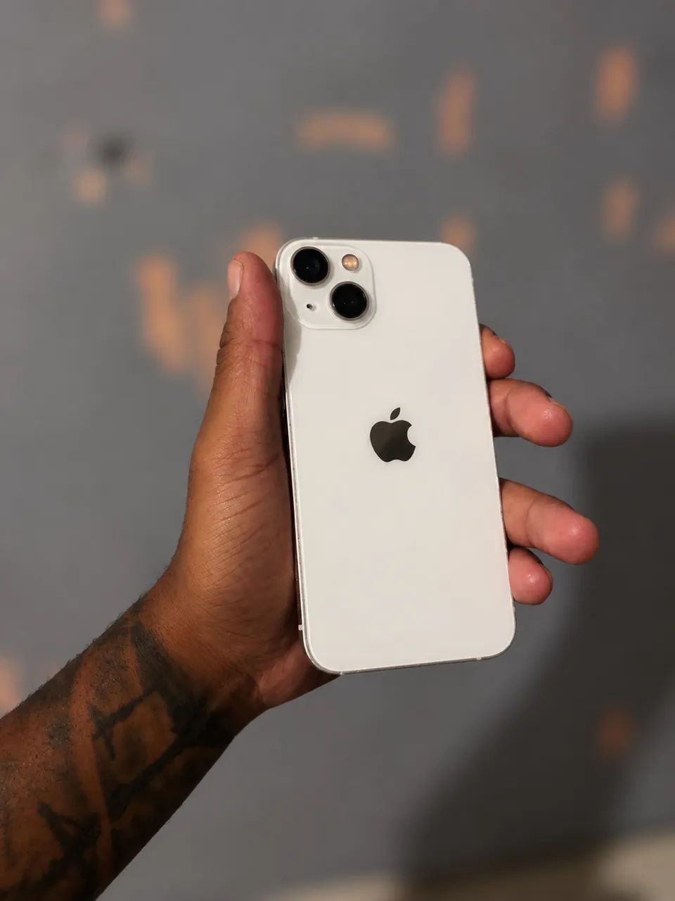 iPhone 13 semi novo  - Foto 2