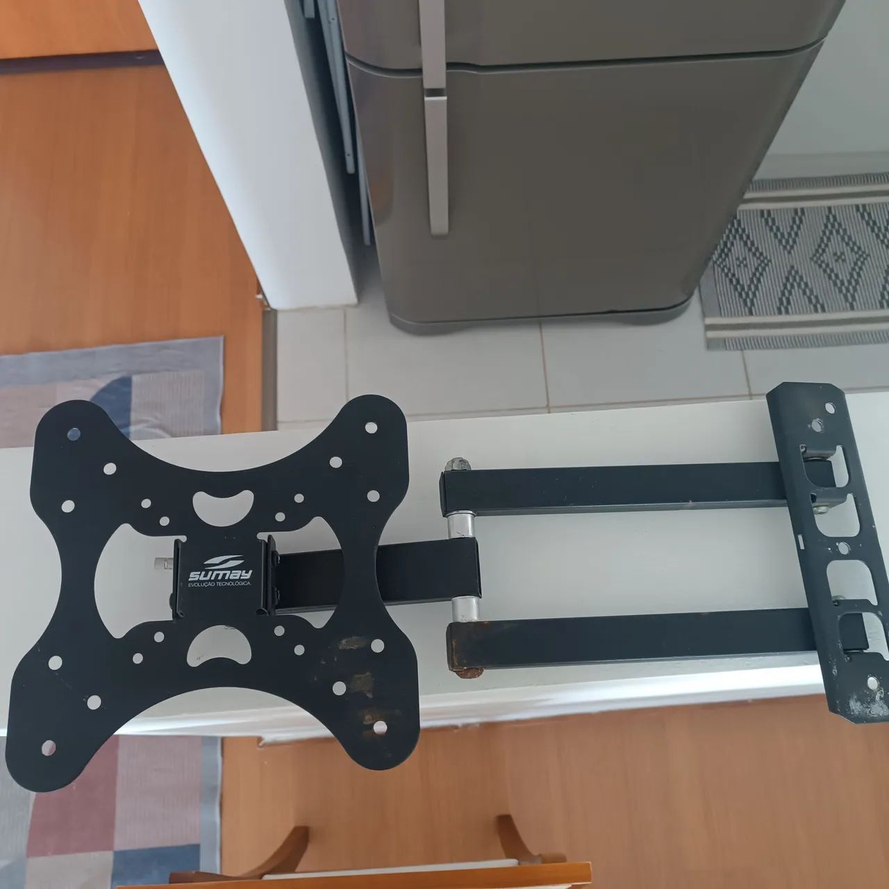 Suporte articulado TV até 50 polegadas 
