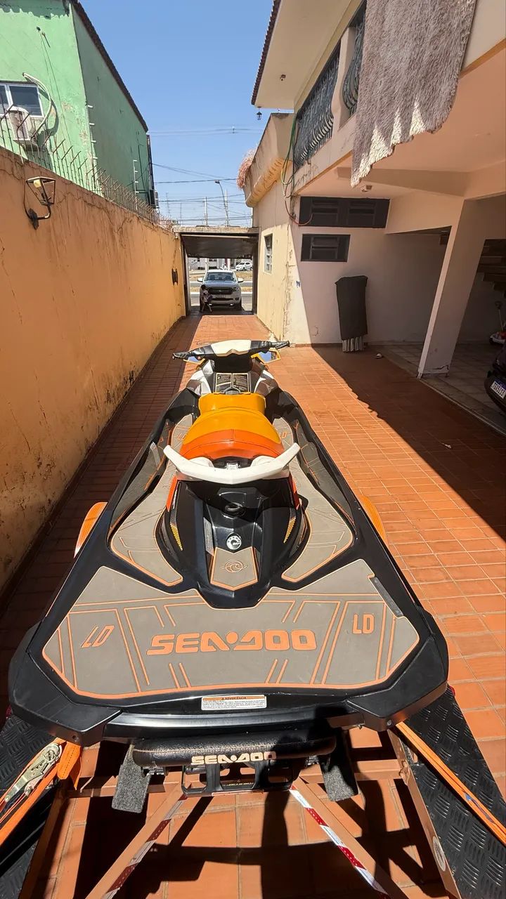 OPORTUNIDADE- JET SKY POUCO USADO  - Foto 5