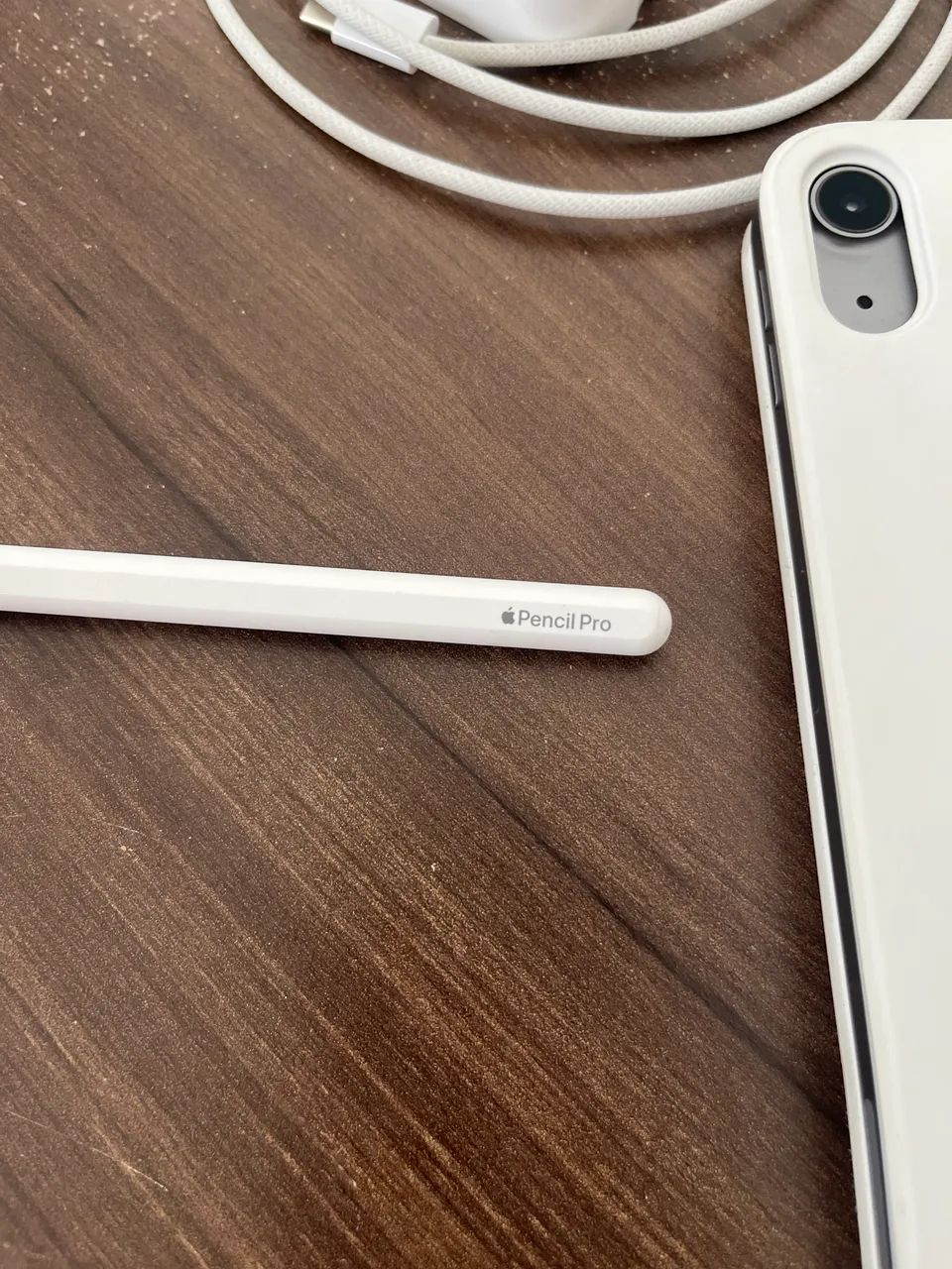 iPad Air 13 M3 (Kit Apple Pencil Pro + Magic Key Board) - Tablets