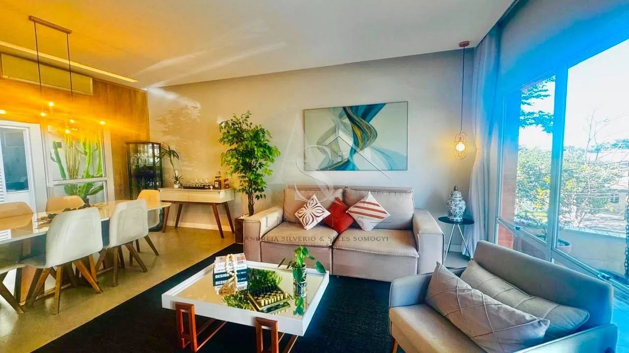 Casa Térrea com Edícula e Piscina