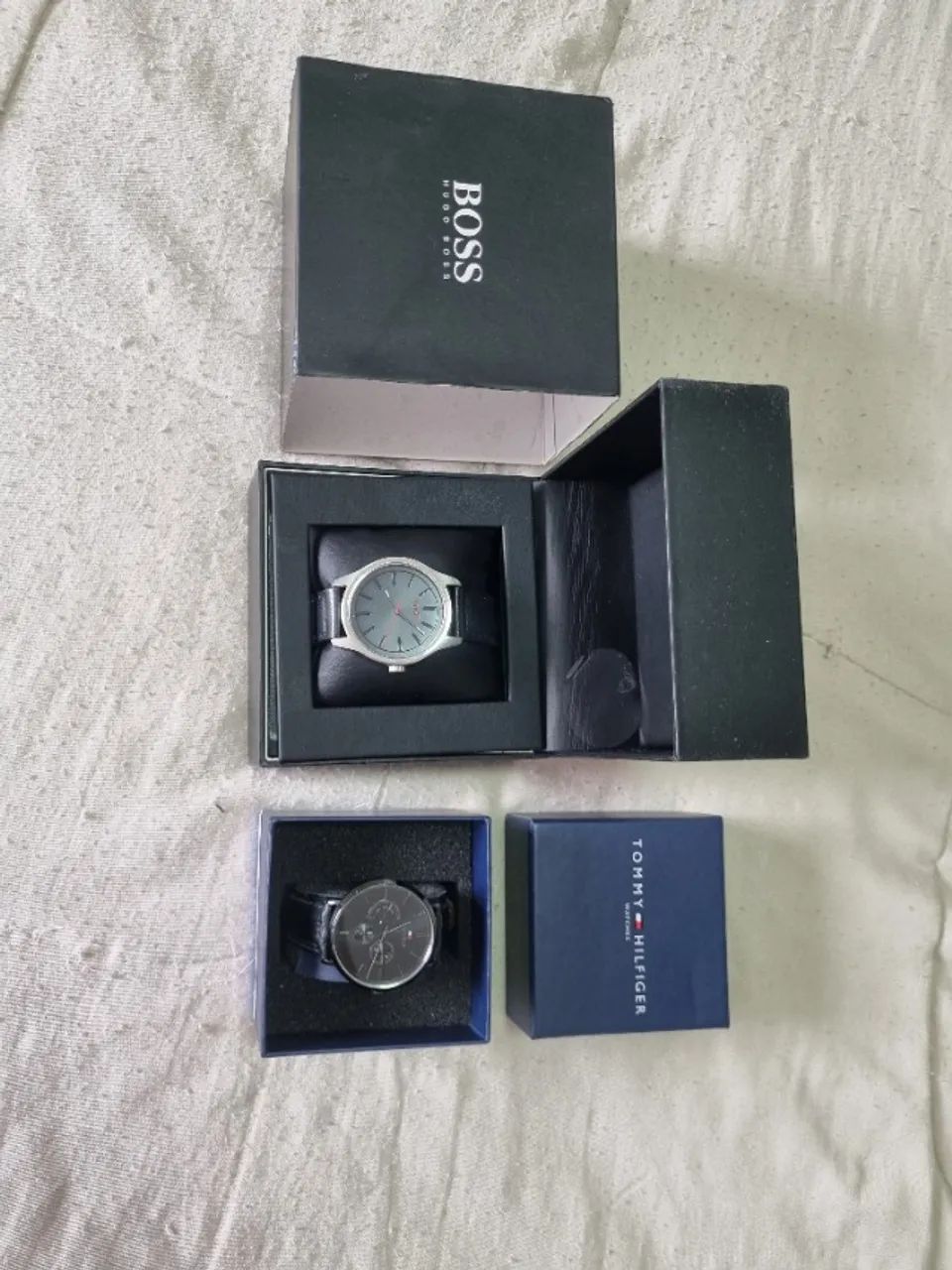 Lote com 2 relógios - Tommy Hilfiger e Hugo Boss