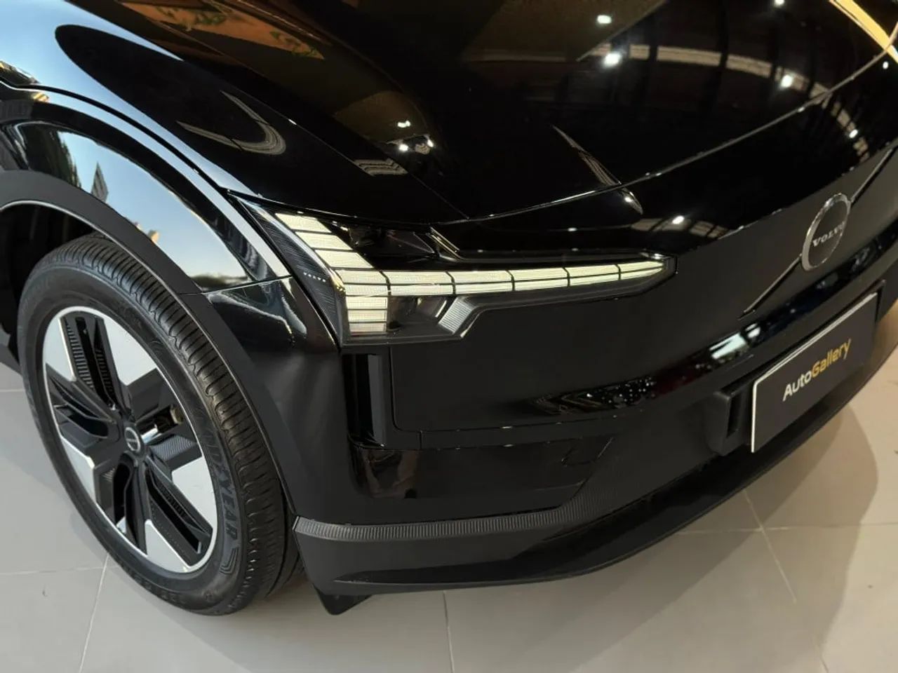 Volvo EX30 E40 Core (elétrico) 2024 - Foto 5