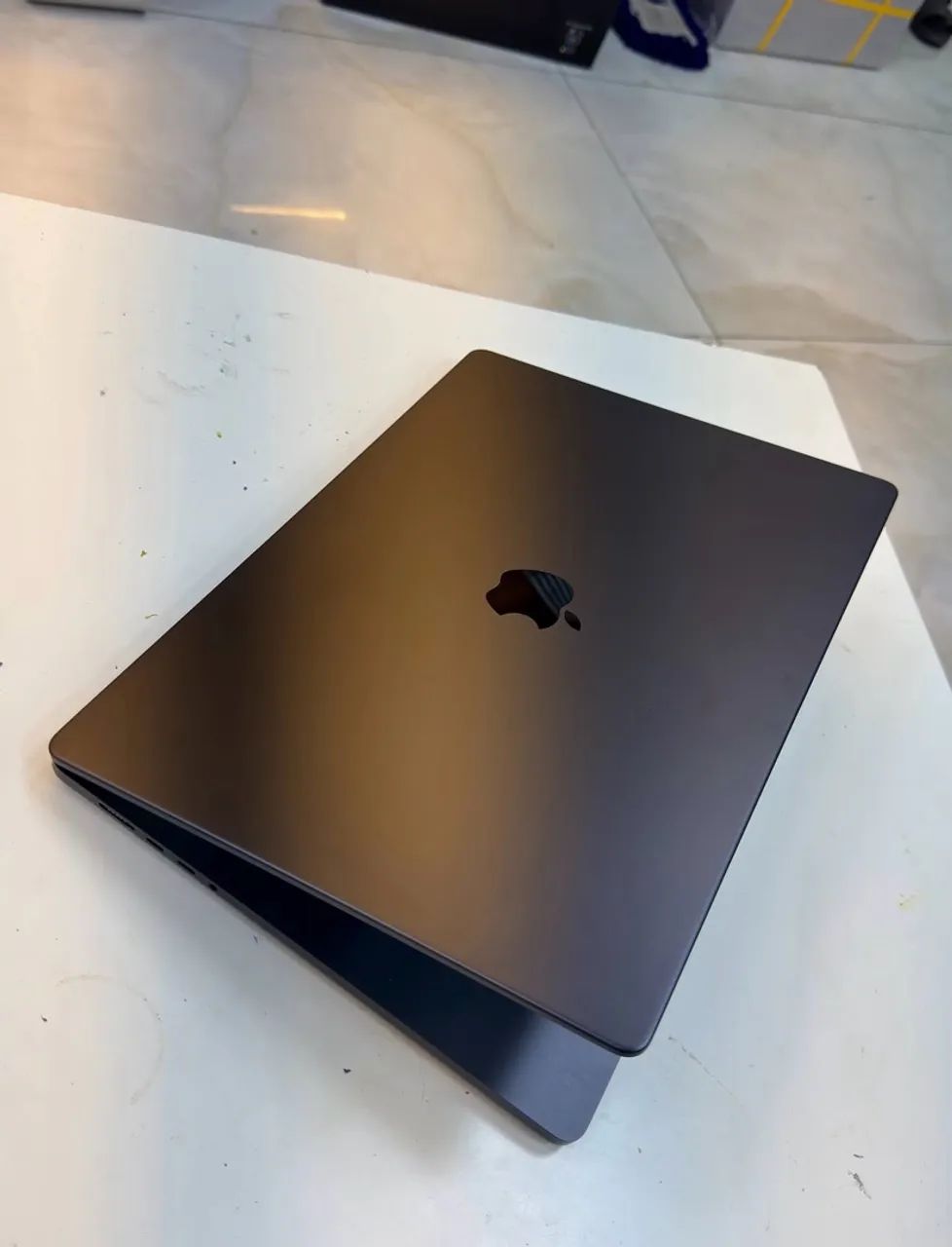 MACBOOK PRO 16-INCH M4 PRO - Foto 2