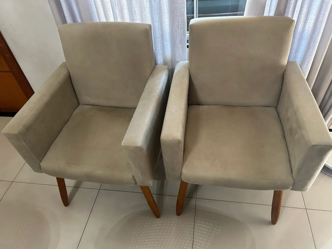 Duas poltronas  - Foto 3